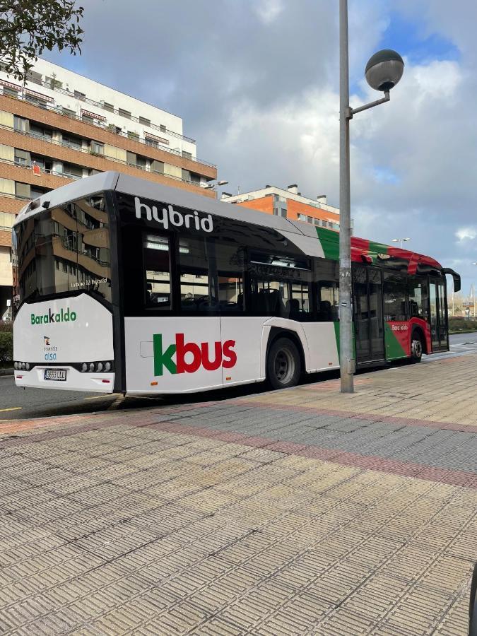 Gran Bilbao XI With Parking By Aston Rentals Barakaldo Zewnętrze zdjęcie